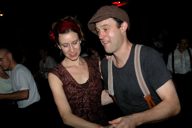 min 2007 11 10 fous swing 433